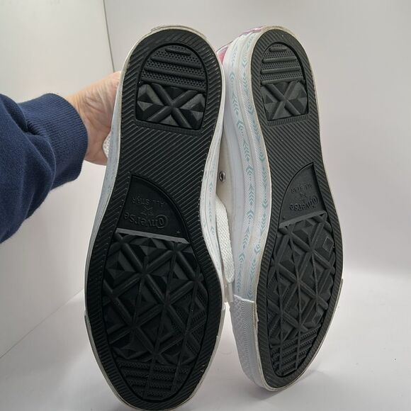 NEW Converse x Frozen 2 Chuck Taylor All Star Hi Anna Elsa Sneaker Womens Disney - Picture 9 of 10